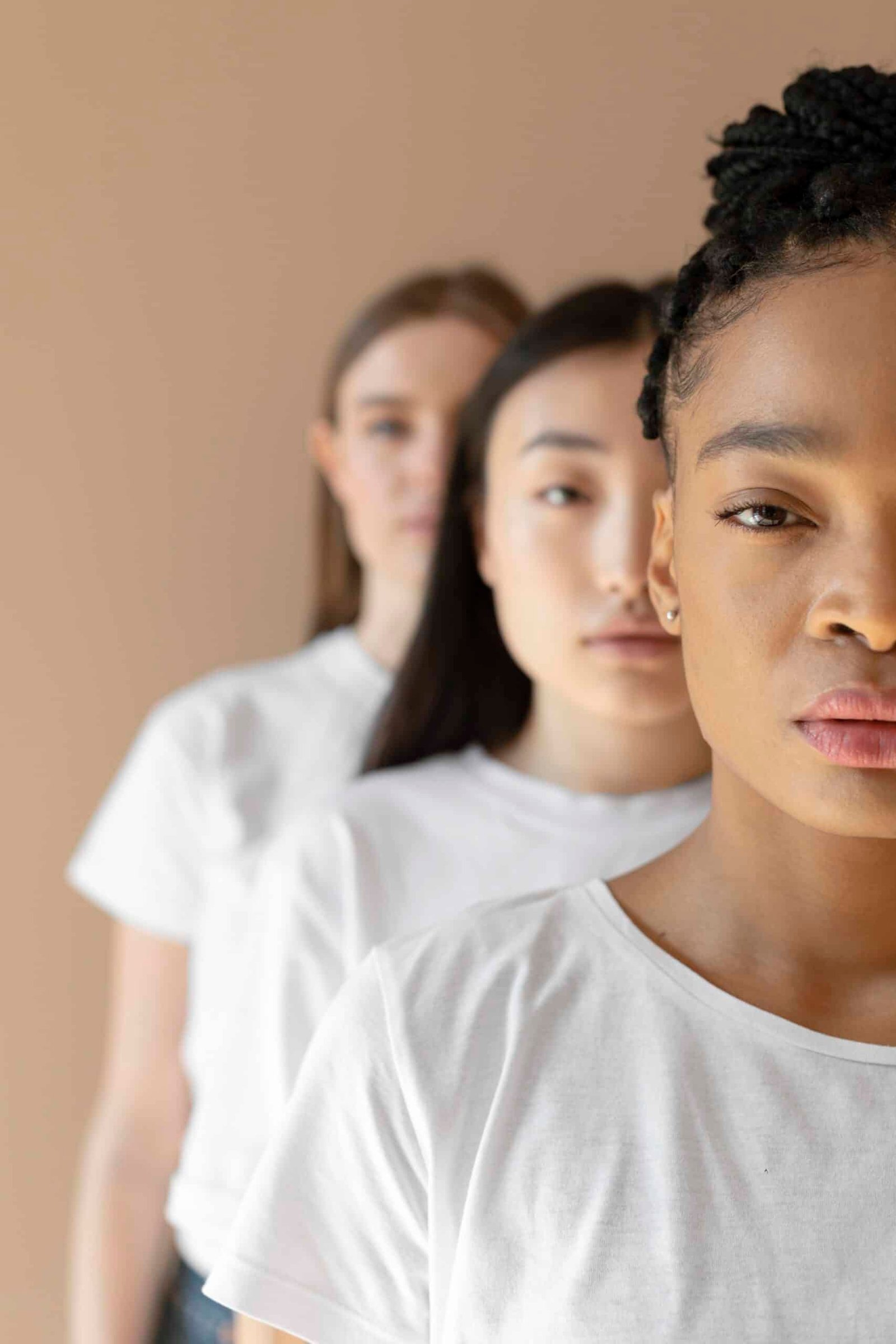 Mujeres diversas con orgullo capilar